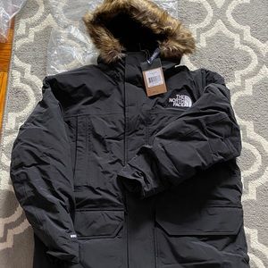 Brand new Men's northface McMurdo Parka